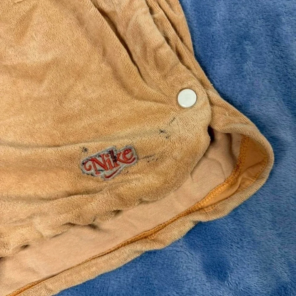 Pink vintage Nike sweat shorts‎ women size xs